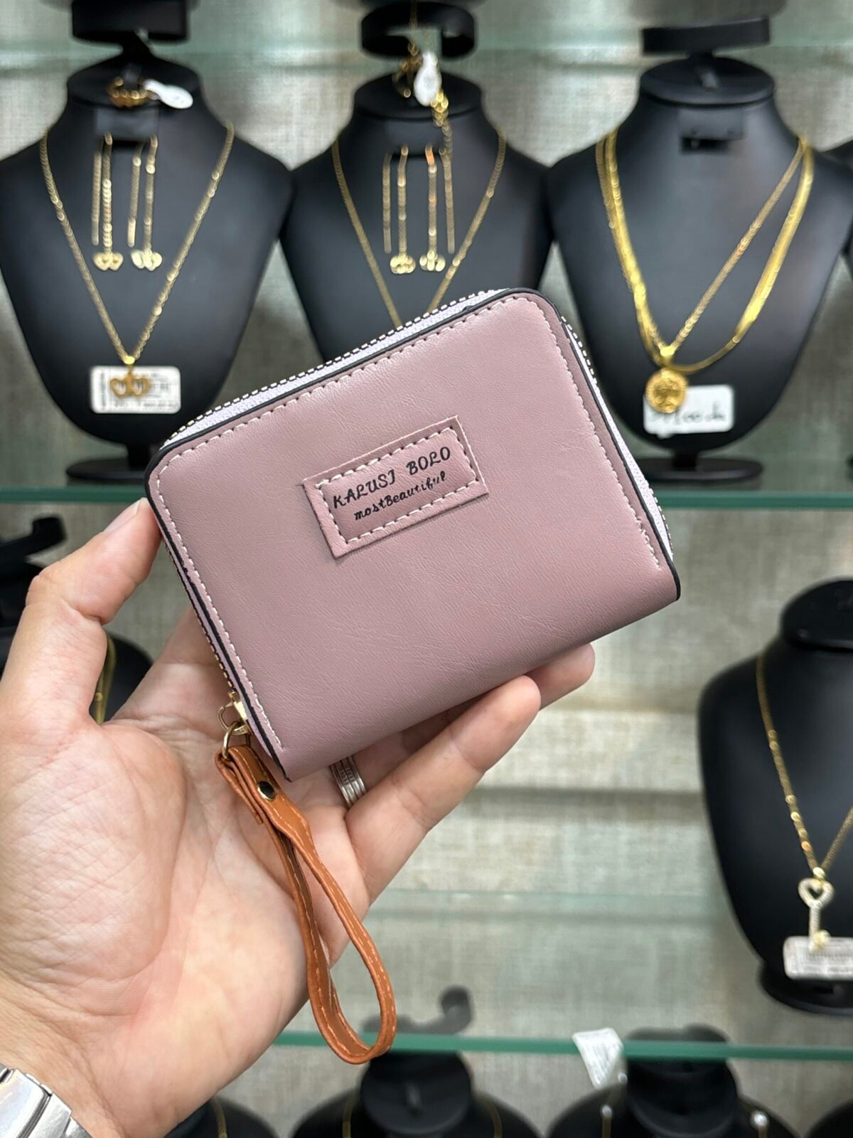 Porte Feuilles Femmes