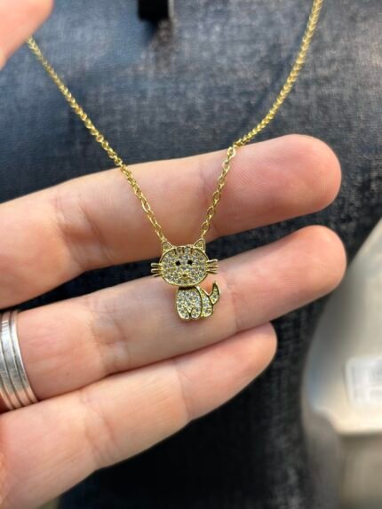 collier mimi 600