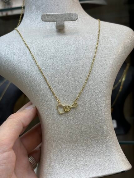 collier 600 coeurs infinity