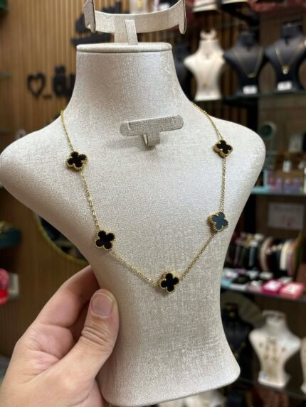 Collier vancleef 600